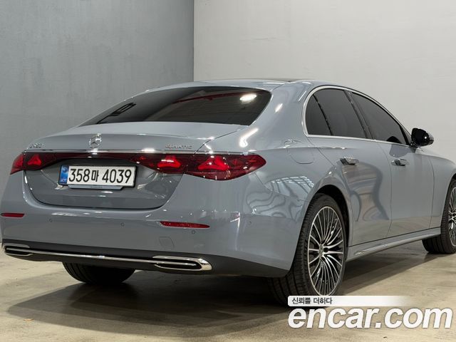 Mercedes-Benz E-Class из Кореи Encar