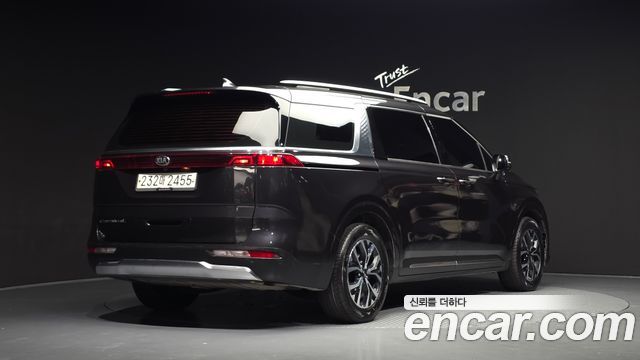 Kia Carnival Diesel 9-Seater Noblesse — пробег 141 739 км — фото 2 из 5