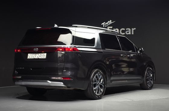 Kia Carnival Diesel 9-Seater Noblesse — пробег 141 739 км — фото 2 из 5