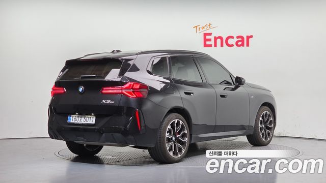 BMW X3 xDrive 20 M Sport Pro — пробег 8 859 км — фото 2 из 5