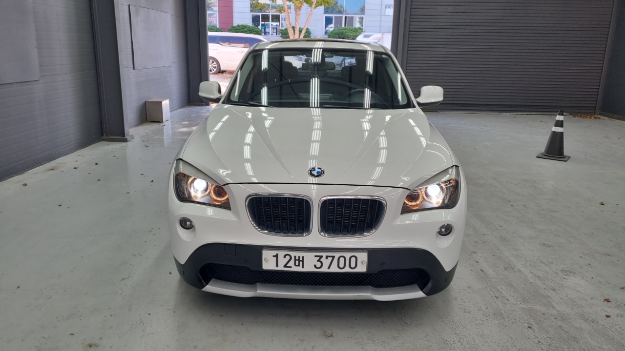 BMW X1 xDrive 20d — пробег 79 095 км — фото 3 из 5