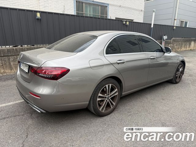 Mercedes-Benz E-Class E350 4MATIC Avantgarde — пробег 44 342 км — фото 2 из 5