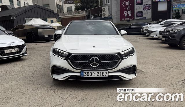 Mercedes-Benz E-Class E300 4MATIC AMG Line — пробег 2 787 км — фото 1 из 5