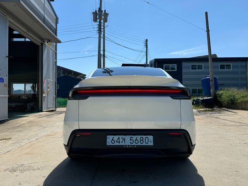Tesla Model Y Premium RWD — пробег 669 км — фото 5 из 5