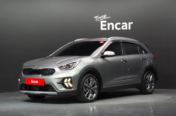 Kia Niro 1.6 HEV Noblesse Special — пробег 161 703 км — фото 1 из 5