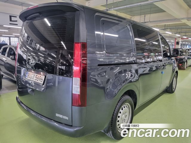 Hyundai Staria из Кореи Encar