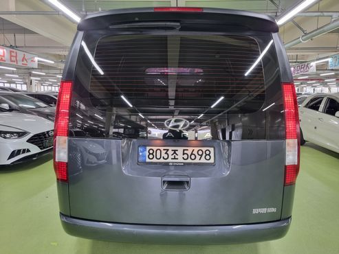Hyundai Staria Cargo 5-Seater Smart — пробег 237 406 км — фото 4 из 5