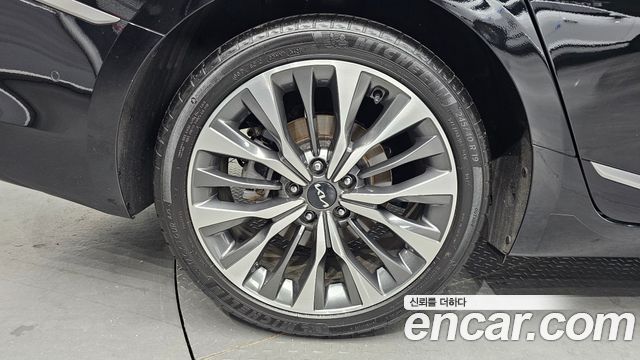 Kia K8 из Кореи Encar