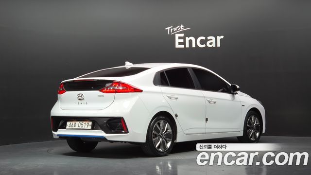 Hyundai Ioniq из Кореи Encar