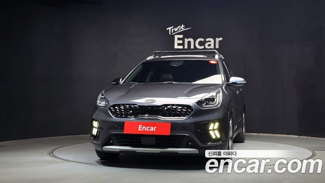 Kia Niro 1.6 HEV Noblesse Special — пробег 142 760 км — фото 3 из 5