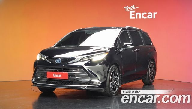 Toyota Sienna 2.5 Hybrid AWD — пробег 89 100 км — фото 1 из 5