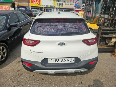 Kia Stonic Diesel 1.6 Prestige — пробег 52 800 км — фото 3 из 5