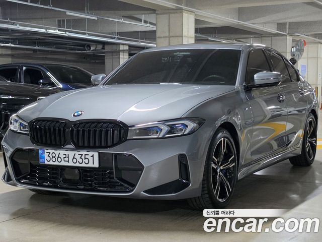 BMW 3-Series 320i M Sport — пробег 4 435 км — фото 1 из 5