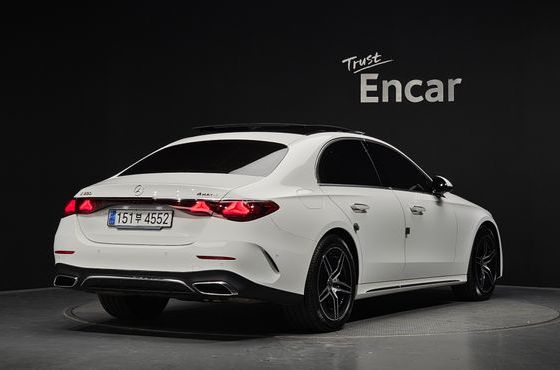 Mercedes-Benz E-Class E300 4MATIC AMG Line — пробег 22 626 км — фото 2 из 5