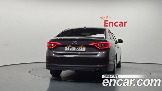 Hyundai Sonata 2.0 Smart — пробег 75 214 км — фото 4 из 5