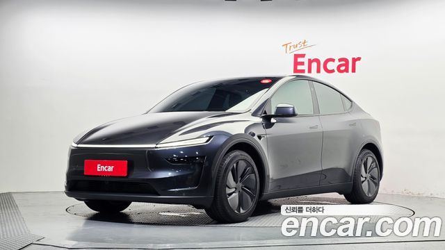 Tesla Model Y RWD — пробег 12 875 км — фото 1 из 5