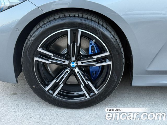 BMW 3-Series 320i M Sport — пробег 5 516 км — фото 5 из 5