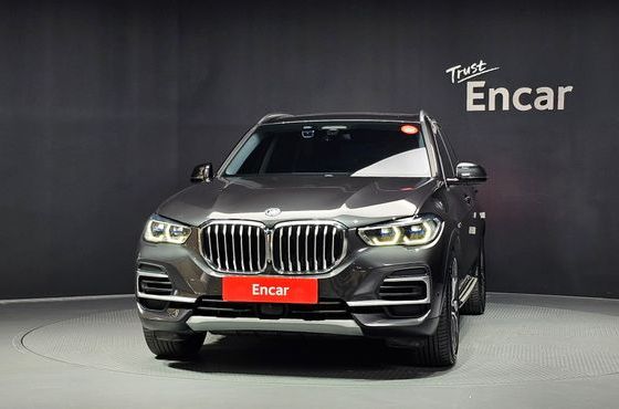 BMW X5 xDrive 45e xLine — пробег 87 897 км — фото 3 из 5