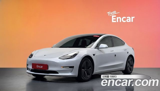 Tesla Model 3 Long Range AWD — пробег 59 873 км — фото 1 из 5