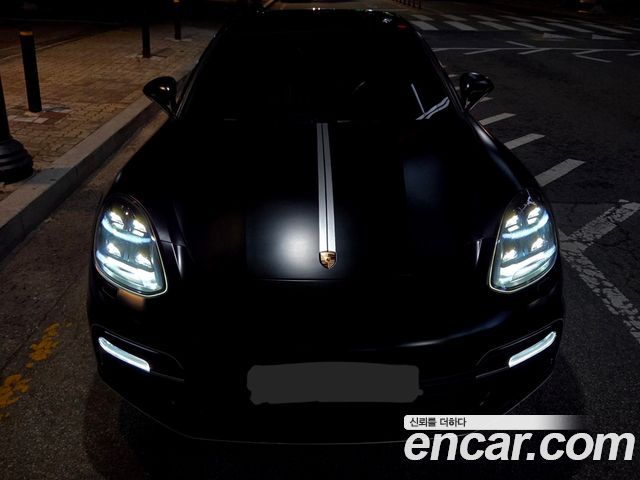Porsche Panamera 3.0 AWD — пробег 147 000 км — фото 1 из 5