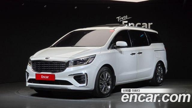 Kia Carnival 9-Seater Prstige — пробег 115 679 км — фото 1 из 5