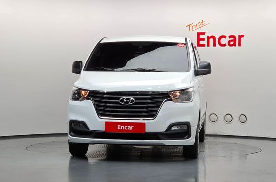 Hyundai Starex Van 3-Seater Smart — пробег 88 860 км — фото 3 из 5