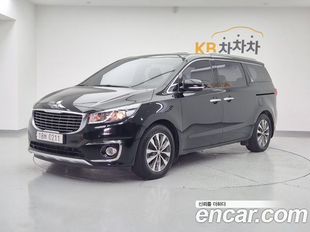 Kia Carnival 9-seater Luxury — пробег 192 065 км — фото 1 из 5