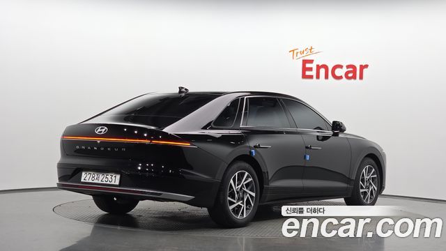 Hyundai Grandeur из Кореи Encar