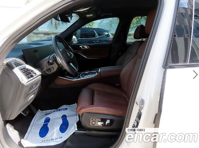 BMW X5 xDrive 40i M Sport — пробег 16 701 км — фото 5 из 5