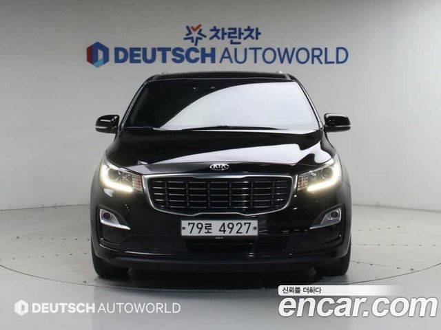 Kia Carnival 11-Seater Prestige — пробег 162 286 км — фото 3 из 5