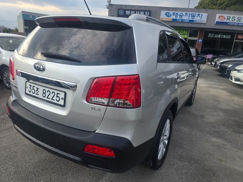 Kia Sorento Diesel 2.2 2WD TLX High-Deluxe — пробег 188 066 км — фото 2 из 5