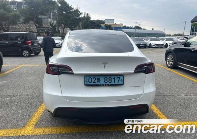 Tesla Model Y Long Range AWD — пробег 79 835 км — фото 3 из 5