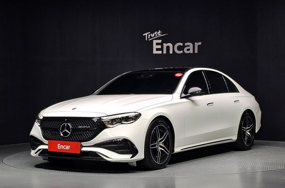 Mercedes-Benz E-Class E300 4MATIC AMG Line — пробег 21 586 км — фото 1 из 5