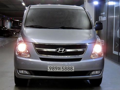 Hyundai Starex 5-Seater LPi VAN CVX Luxury — пробег 130 714 км — фото 2 из 5
