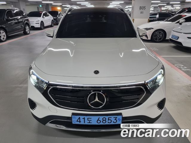 Mercedes-Benz EQB EQB300 4MATIC Electric Art — пробег 60 000 км — фото 1 из 5