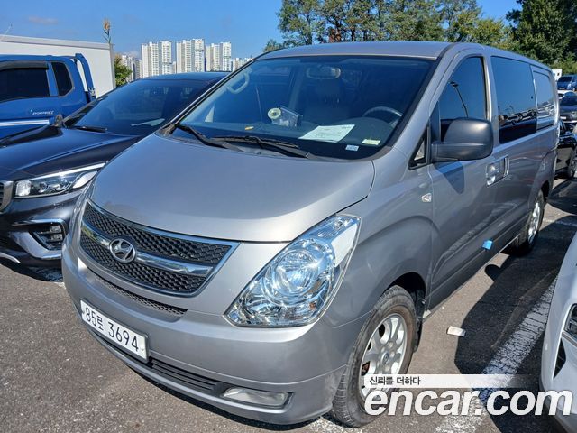 Hyundai Starex 5-Seater VAN CVX Luxury — пробег 107 928 км — фото 3 из 5
