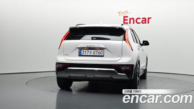 Kia Niro Signature — пробег 129 788 км — фото 4 из 5
