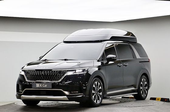 Kia Carnival Gasoline 9-Seater Hi-Limousine Signature — пробег 87 833 км — фото 1 из 5
