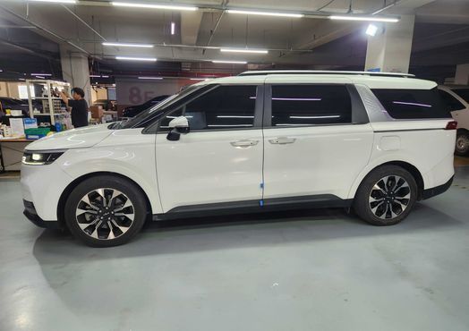 Kia Carnival Gasoline 9-Seater Prestige — пробег 54 337 км — фото 2 из 5