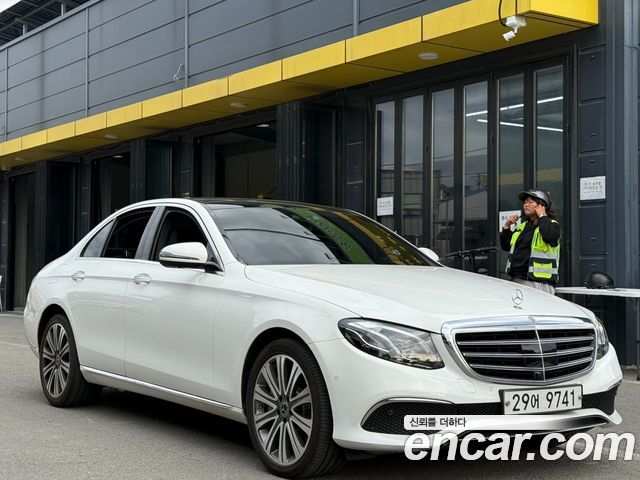 Mercedes-Benz E-Class из Кореи Encar