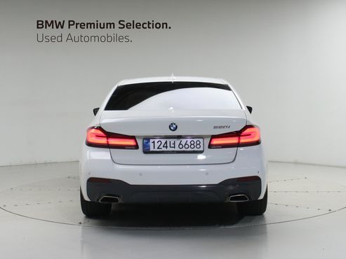BMW 5-Series 520i M Sport — пробег 88 635 км — фото 4 из 5