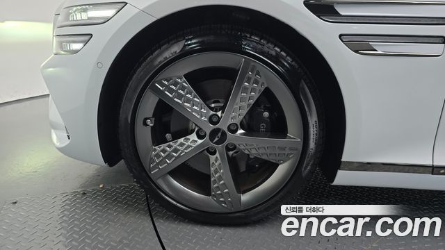 Genesis G80 Gasoline 2.5 Turbo 2WD — пробег 6 631 км — фото 5 из 5