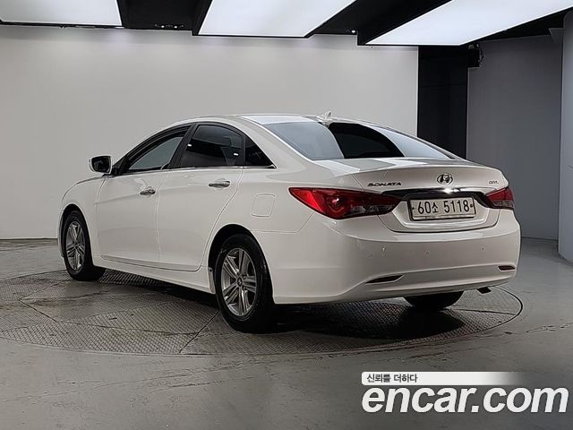 Hyundai Sonata CVVL Smart — пробег 86 818 км — фото 3 из 5