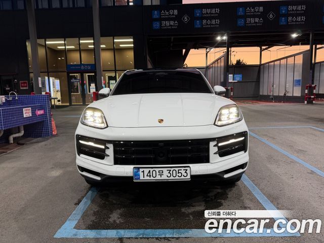Porsche Cayenne 3.0 Coupe — пробег 4 000 км — фото 1 из 5