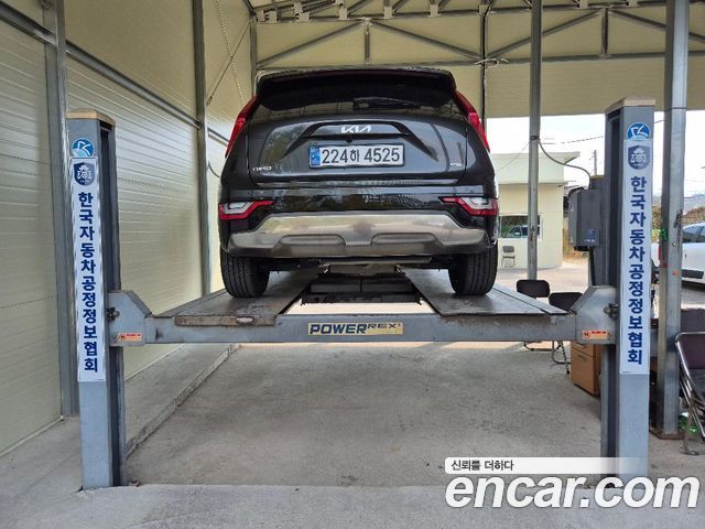 Kia Niro Prestige — пробег 50 316 км — фото 2 из 2