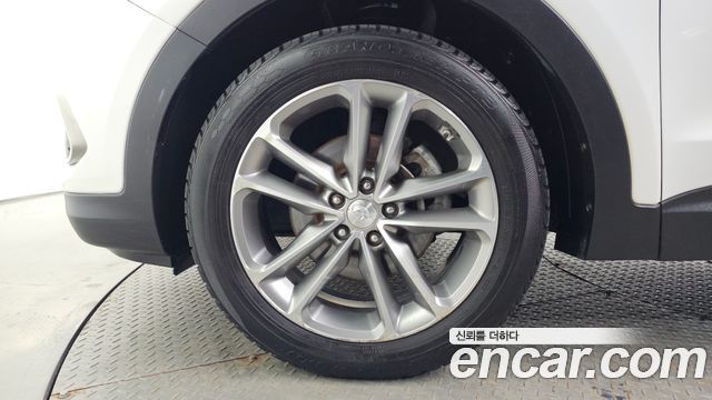Hyundai Santafe Diesel 2.0 2WD Premium — пробег 171 015 км — фото 5 из 5