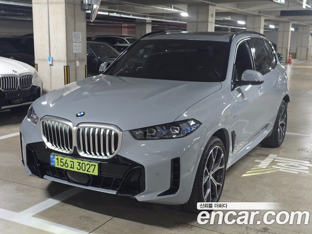 BMW X5 xDrive 40i M Sport — пробег 4 084 км — фото 1 из 5