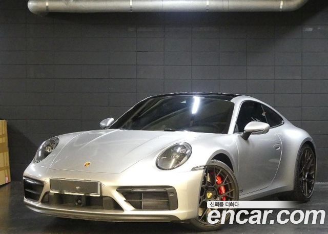 Porsche 911 Carrera 4 GTS — пробег 7 700 км — фото 1 из 5