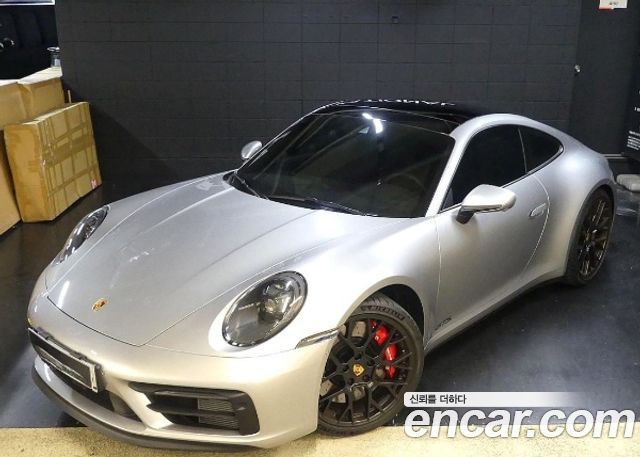 Porsche 911 Carrera 4 GTS — пробег 7 700 км — фото 4 из 5