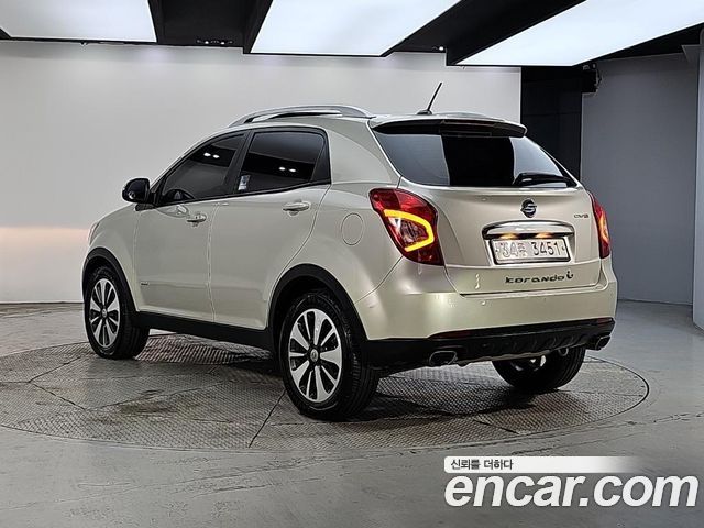 Ssangyong KORANDO 2.0 CVX 4WD High-Deluxe — пробег 159 922 км — фото 3 из 5